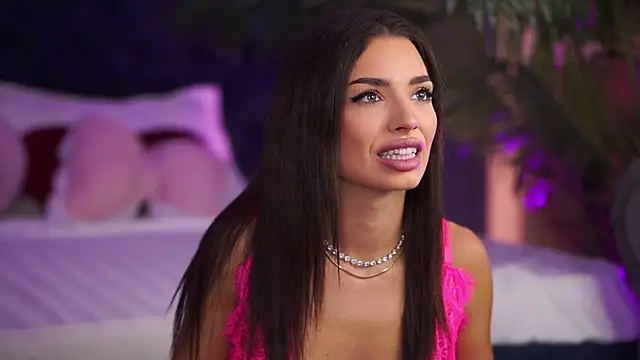 LalaRoze online show from 09-20-25, 06:42