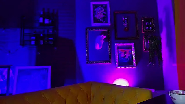 Snapshot of SakuraBliss chatting on 09-26-25, 04:55 SakuraBliss online show from 09-26-25, 04:55