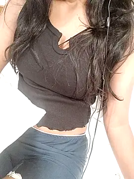 Snapshot of trending_tamizhachii chatting on 09-27-25, 04:39 trending tamizhachii online show from 09-27-25, 04:39