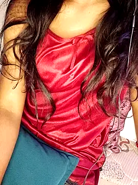 Snapshot of trending_tamizhachii chatting on 11-09-25, 04:44 trending tamizhachii online show from 11-09-25, 04:44