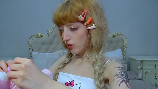 MistyMarlo online show from 04-19-26, 06:21