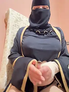  Laiali  online show from 12-21-25, 01:29