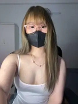 Meowyeuk6 online show from 04-01-26, 05:08