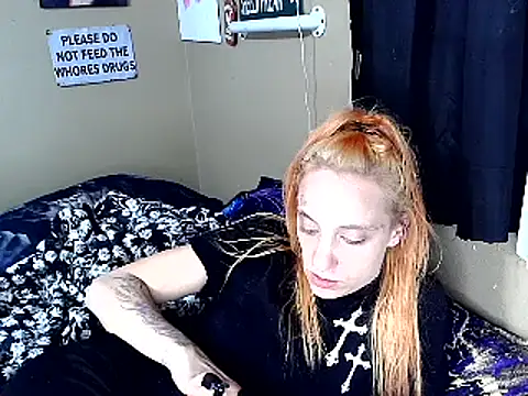 Snapshot of flavi1996 chatting on 09-14-25, 04:55 flavi1996 online show from 09-14-25, 04:55