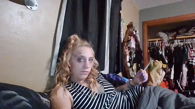 Snapshot of flavi1996 chatting on 09-28-25, 05:46 flavi1996 online show from 09-28-25, 05:46