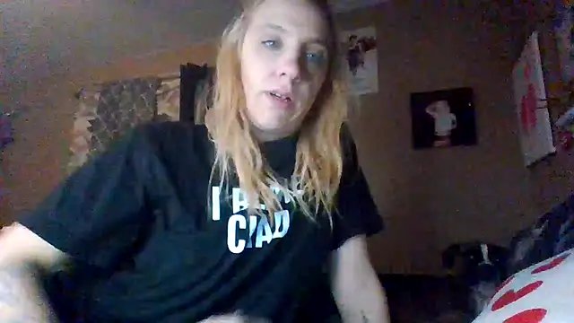 Snapshot of flavi1996 chatting on 10-24-25, 01:40 flavi1996 online show from 10-24-25, 01:40