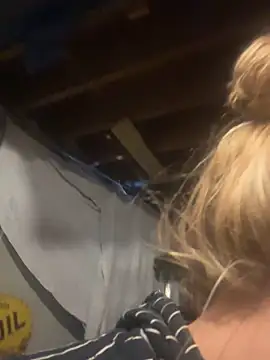 Snapshot of flavi1996 chatting on 12-04-25, 05:21 flavi1996 online show from 12-04-25, 05:21