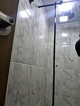 istthalexa online show from 10-13-25, 01:44