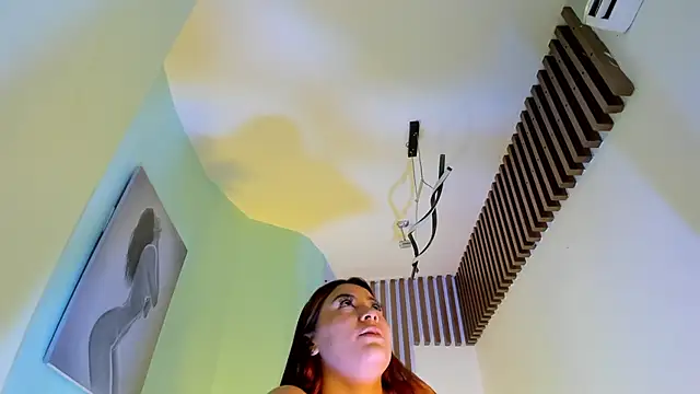 MacarenaRosse online show from 09-13-25, 07:13