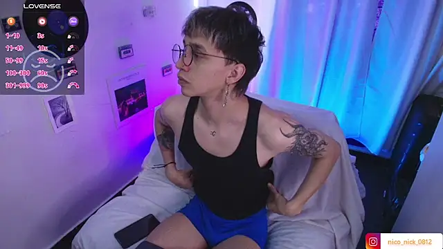 Snapshot of Nick_Bangover_ chatting on 06-16-26, 08:11 Nick Bangover online show from 06-16-26, 08:11