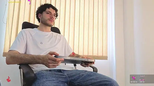 Rafael Mendezz online show from 03-17-26, 08:34