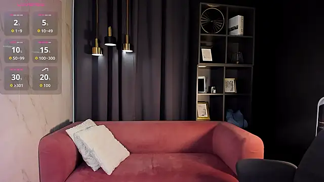 Julia Giulia online show from 03-26-26, 03:17