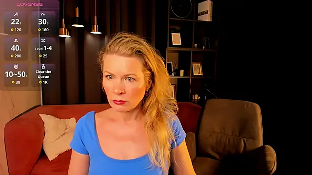 Julia Giulia online show from 04-02-26, 04:04