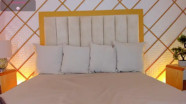 Snapshot of cocoamore chatting on 02-03-26, 11:15 cocoamore online show from 02-03-26, 11:15