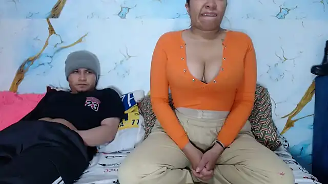 hot lady19 online show from 01-15-26, 08:01