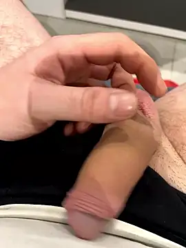 Snapshot of boikouka chatting on 01-08-26, 08:05 boikouka online show from 01-08-26, 08:05