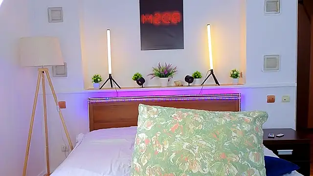 okerriella online show from 04-03-26, 07:28