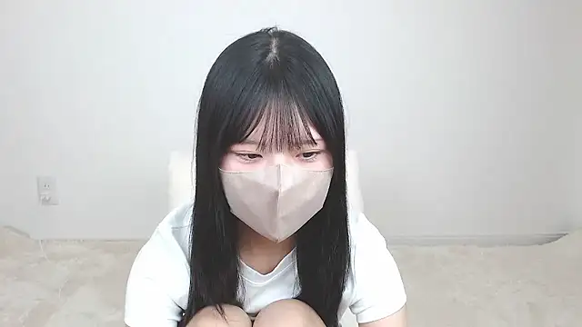 Snapshot of yuna_rin chatting on 09-25-25, 11:03 yuna rin online show from 09-25-25, 11:03