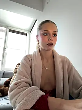 BabyAnais online show from 10-05-25, 12:25