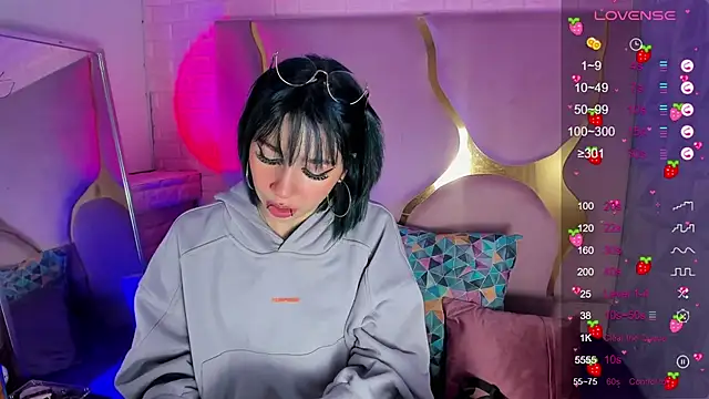 Niina Sissy online show from 02-17-26, 04:20