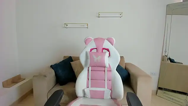 april smiith online show from 01-08-26, 02:08