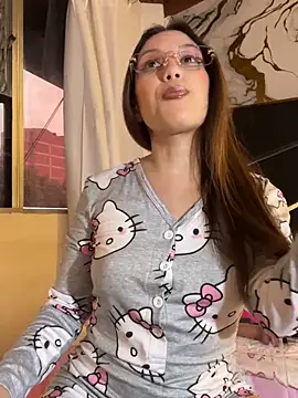 Snapshot of Harley_J_ chatting on 11-03-25, 12:28 Harley J online show from 11-03-25, 12:28