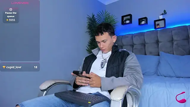 Thomas moon online show from 03-27-26, 02:06