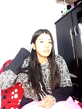 Madow Lu online show from 10-10-25, 09:41