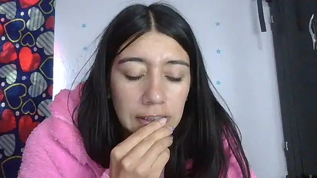 Madow Lu online show from 11-11-25, 02:28