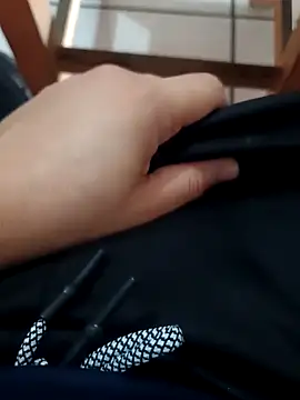 Snapshot of RyanDante chatting on 10-26-25, 03:29 RyanDante online show from 10-26-25, 03:29