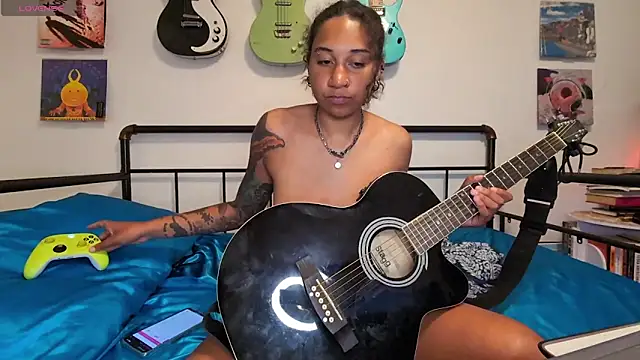 onlystrings online show from 04-01-26, 04:02