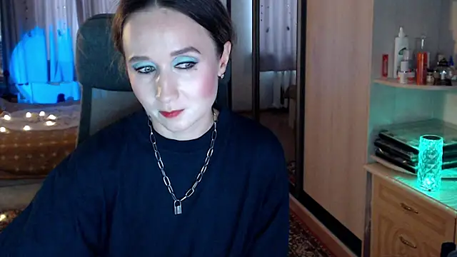 ClassyInna online show from 12-23-25, 08:34