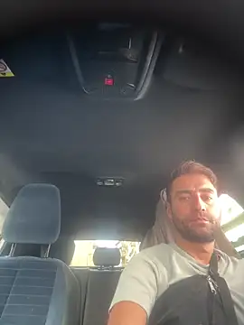 Snapshot of Torissimo92 chatting on 09-25-25, 08:40 Torissimo92 online show from 09-25-25, 08:40