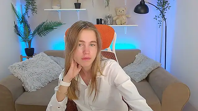 Snapshot of Spicy_Lexi chatting on 09-25-25, 12:20 Spicy Lexi online show from 09-25-25, 12:20