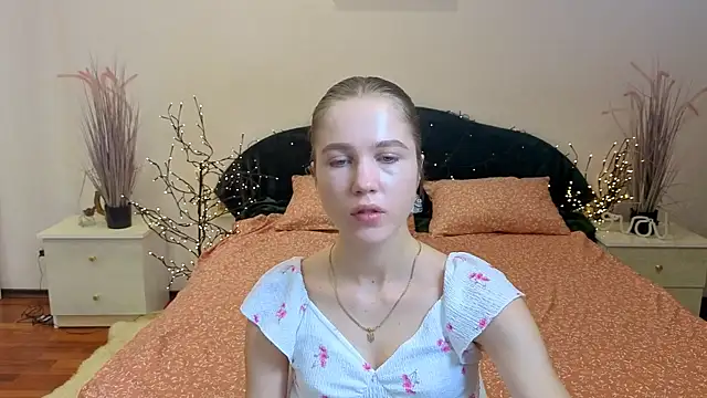 Snapshot of Spicy_Lexi chatting on 07-18-26, 06:50 Spicy Lexi online show from 07-18-26, 06:50