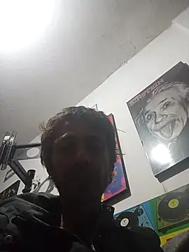 githot online show from 12-21-25, 08:32