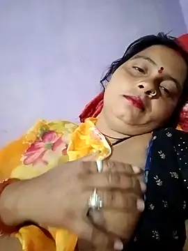 Snapshot of Hot_komal1 chatting on 04-23-26, 10:34 Hot komal1 online show from 04-23-26, 10:34