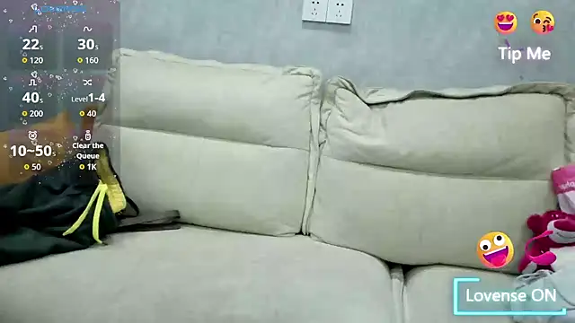 xiaoLI-2025 online show from 03-08-26, 03:16