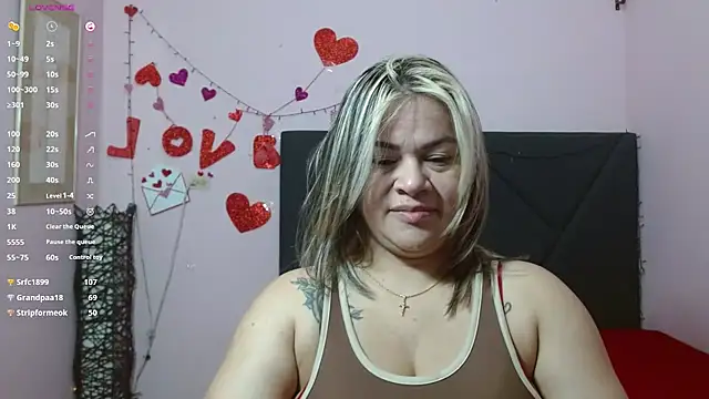 pamela echeverria online show from 06-03-26, 11:13