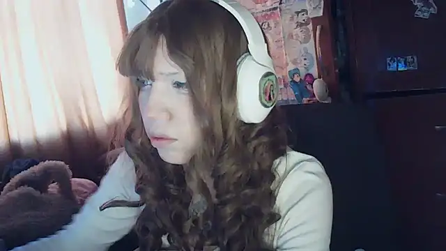 Terraelowen online show from 03-19-26, 01:37