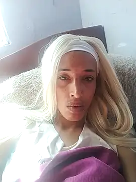 Snapshot of catrina_love chatting on 09-13-25, 09:58 catrina love online show from 09-13-25, 09:58