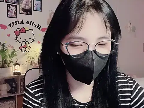 keelinnn19 online show from 12-15-25, 06:56