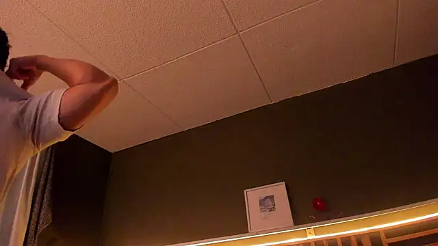 PaulEvens online show from 09-18-25, 01:13