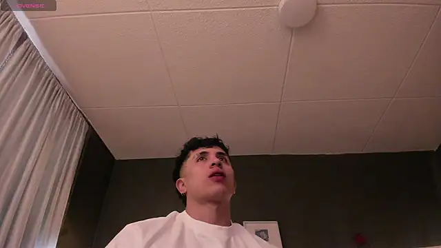 PaulEvens online show from 10-07-25, 01:08