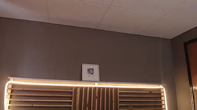 PaulEvens online show from 02-17-26, 01:07