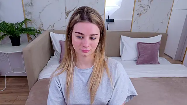 SweetyLicky online show from 03-26-26, 04:12