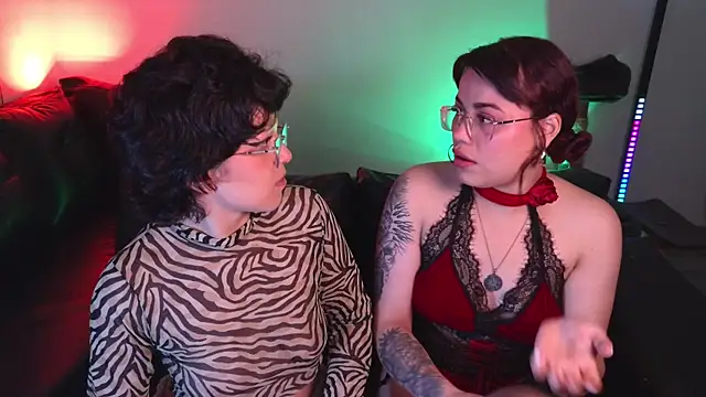 Snapshot of marsearth22_ chatting on 10-31-25, 03:07 marsearth22 online show from 10-31-25, 03:07