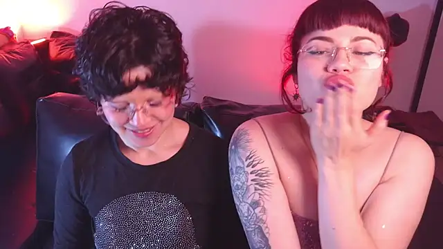 Snapshot of marsearth22_ chatting on 11-09-25, 04:44 marsearth22 online show from 11-09-25, 04:44