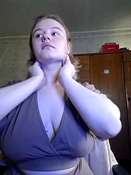 SlipperSherry online show from 09-28-25, 09:47