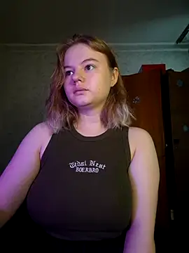 SlipperSherry online show from 11-15-25, 02:53